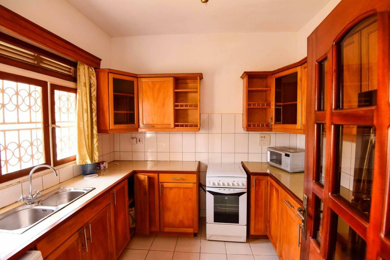 Crane Serviced Apartments Entebbe Ngoại thất bức ảnh