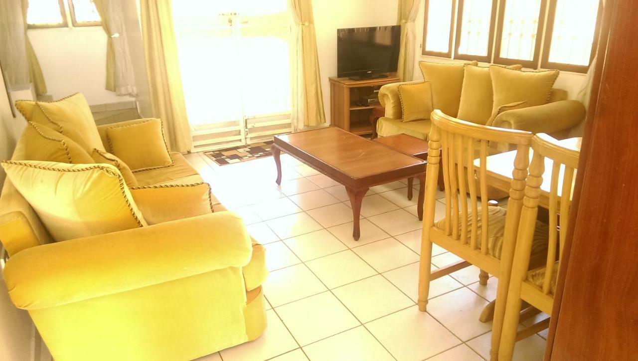 Crane Serviced Apartments Entebbe Ngoại thất bức ảnh